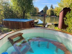 Hotels in Szarvasi